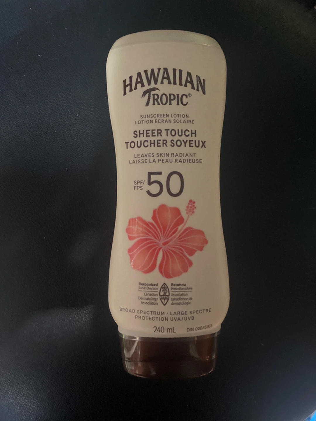 Hawaiian Tropic Sheer Touch SPF 50 Sunscreen Lotion ⚽️ 240 mL
