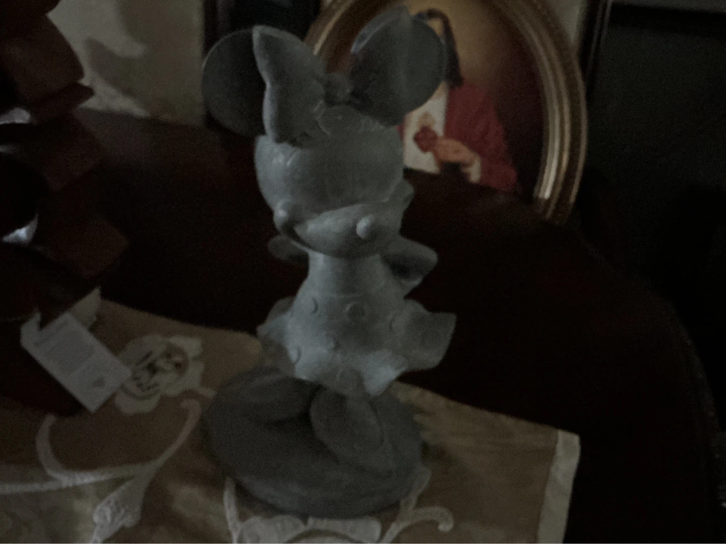 Minnie Mouse Figurine ⚽