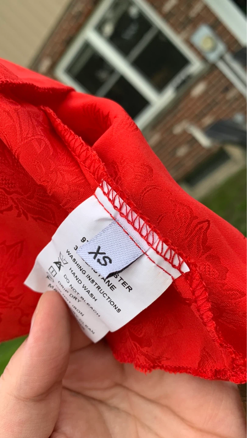 Red Brocade Cami Top - XS ⚽️ - photo 3