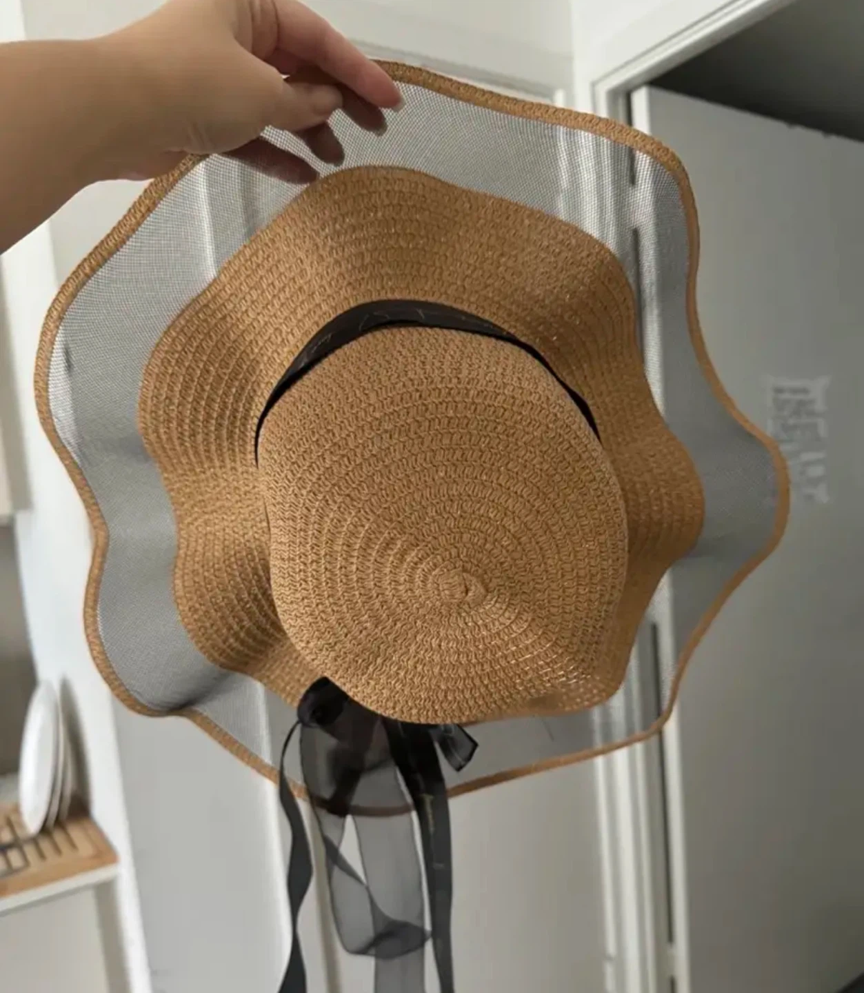 Straw Sun Hat with Black Ribbon ⚽