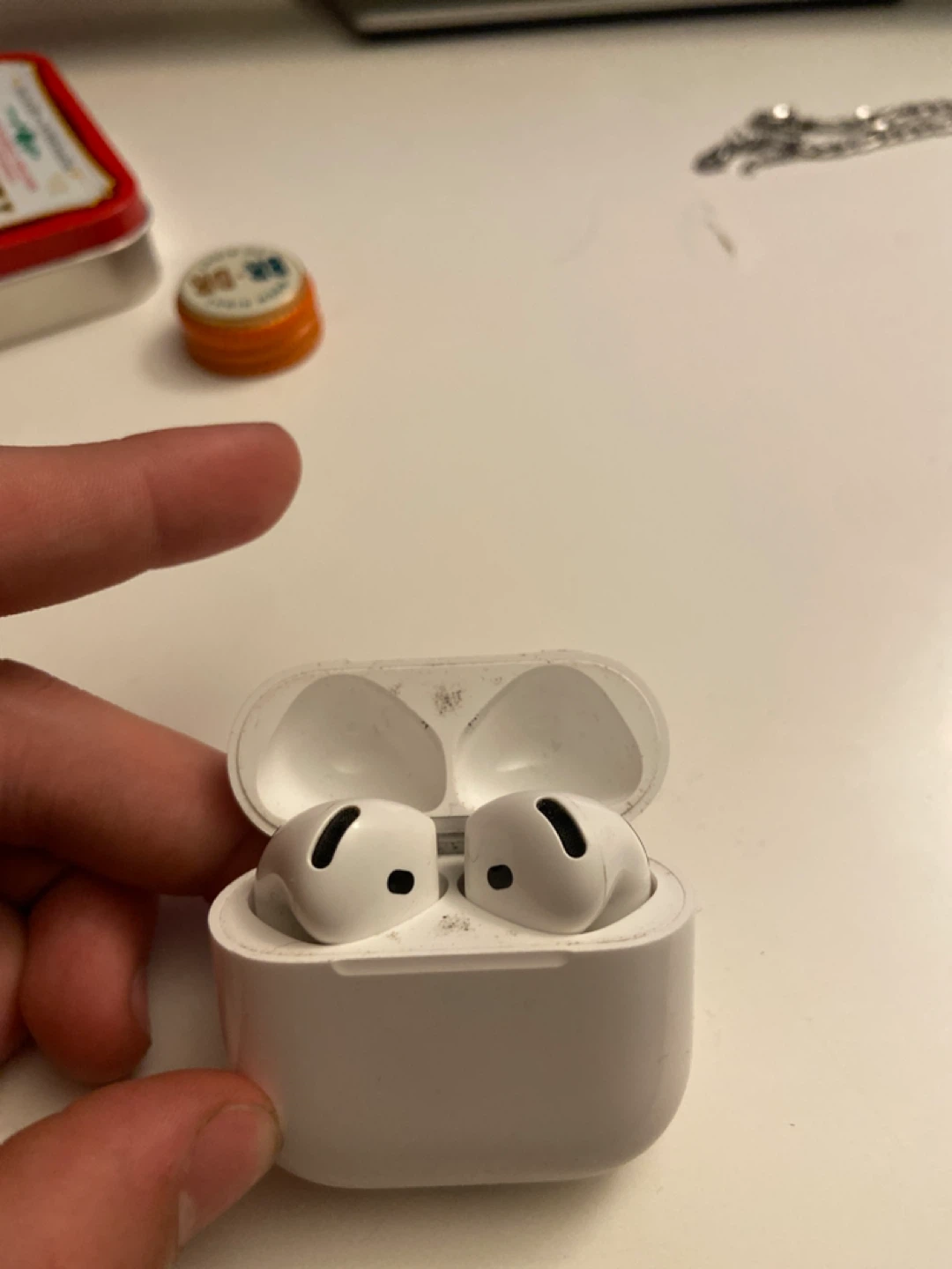 Apple AirPods 4 anc - photo 2