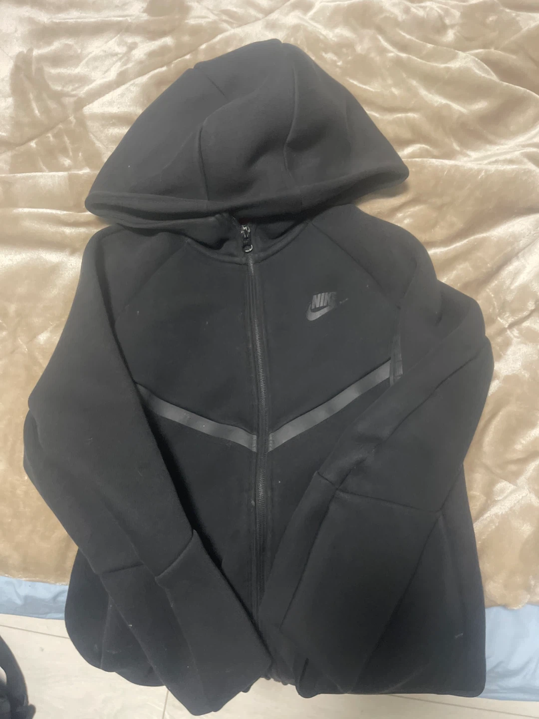 Nike Tech Fleece Hoodie - photo 2