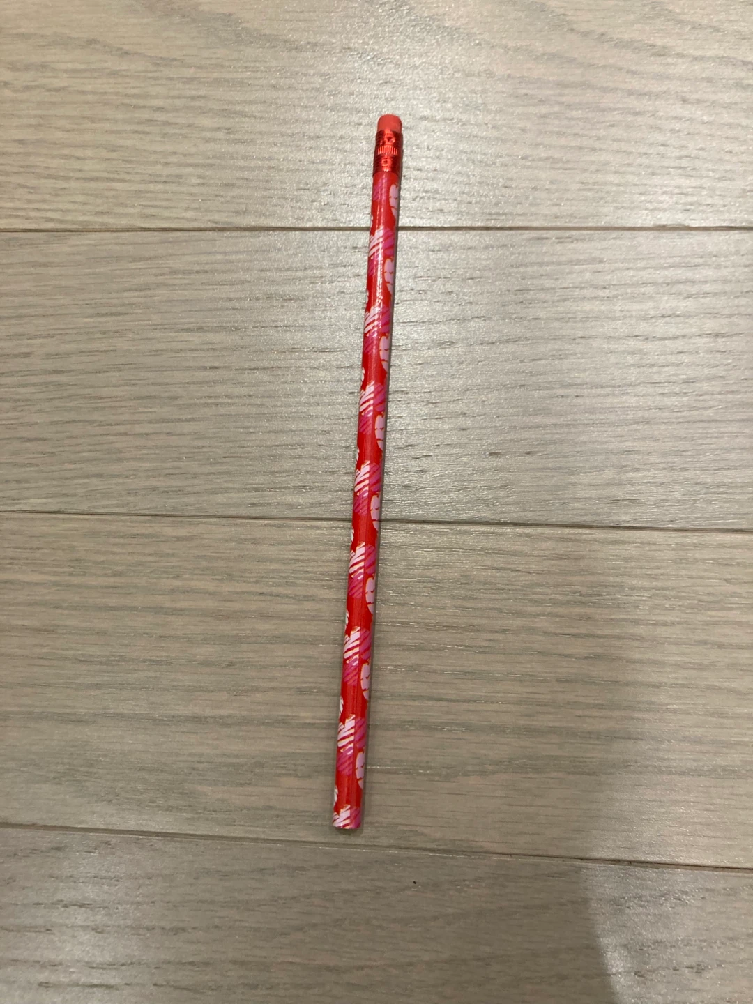 ⚽️Red heart patterned pencil
