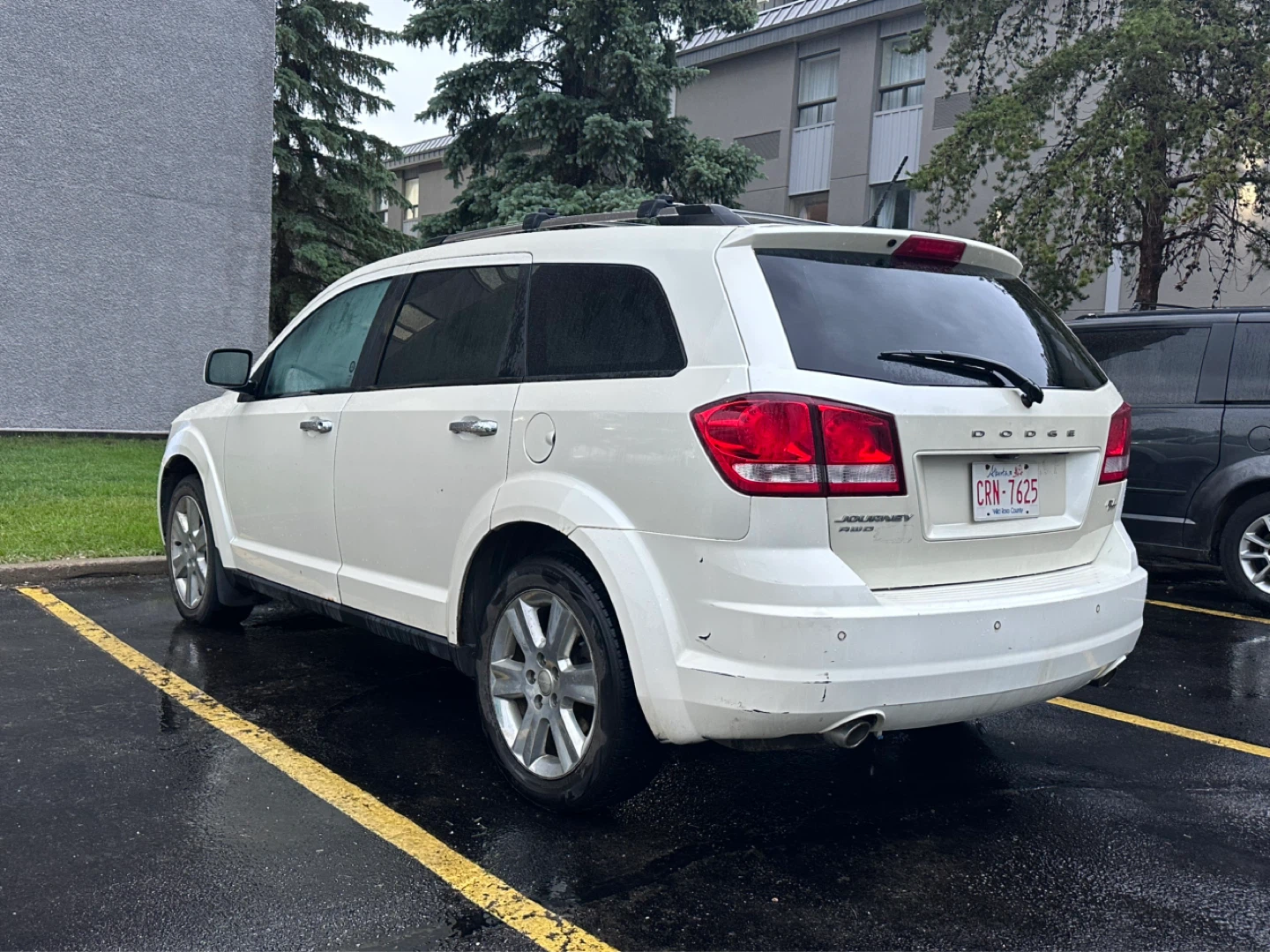 White Dodge Journey SUV