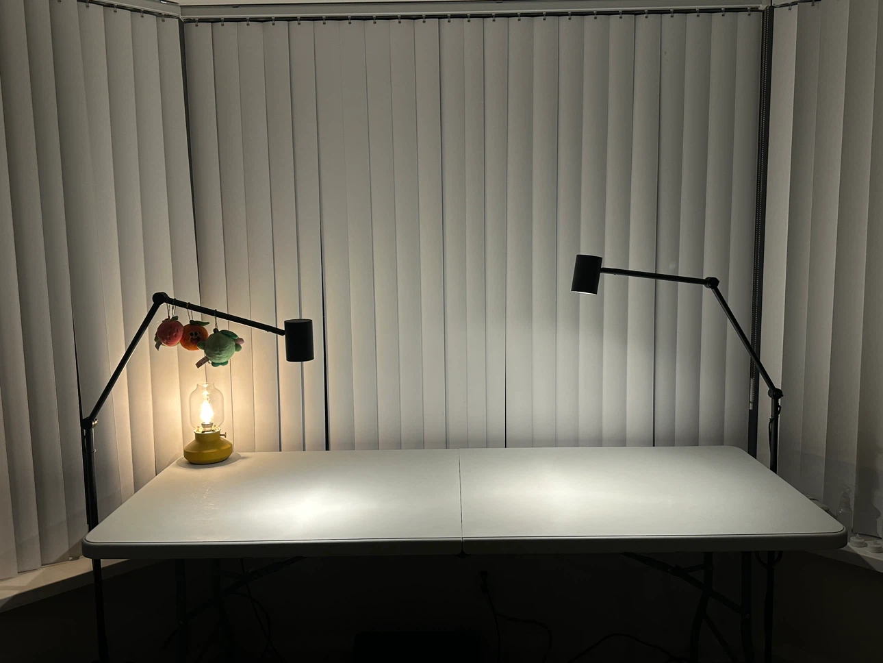 IKEA NYMÄNE Floor lamp (2 lamps) and remote controller set