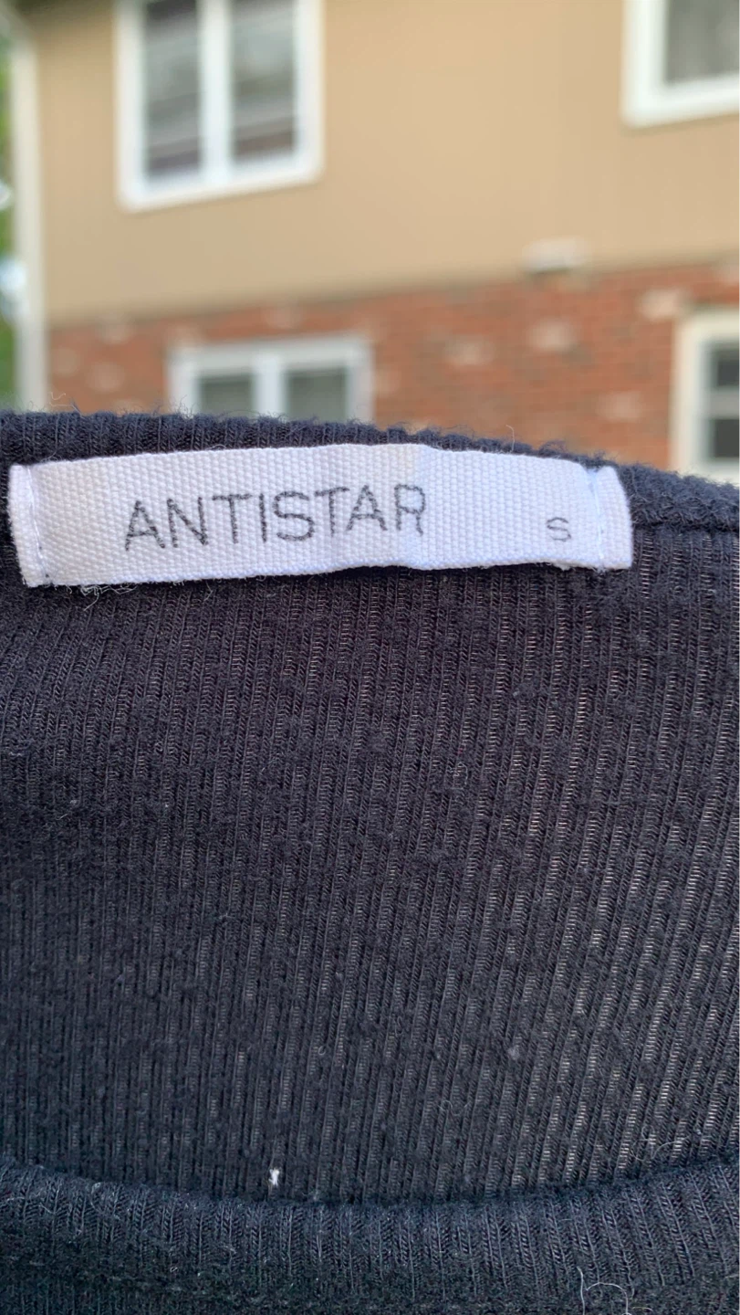 ANTISTAR Black Long Sleeve Crop Top - Size Small ⚽️ - photo 3
