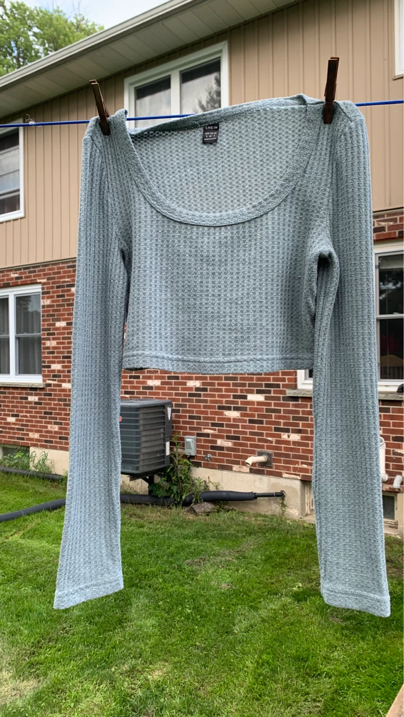 Grey/Green Waffle Knit Cropped Long Sleeve Top - Size S ⚽️