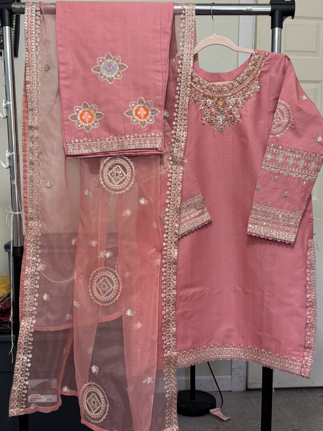 Pakistani cotton dress on sale - photo 2