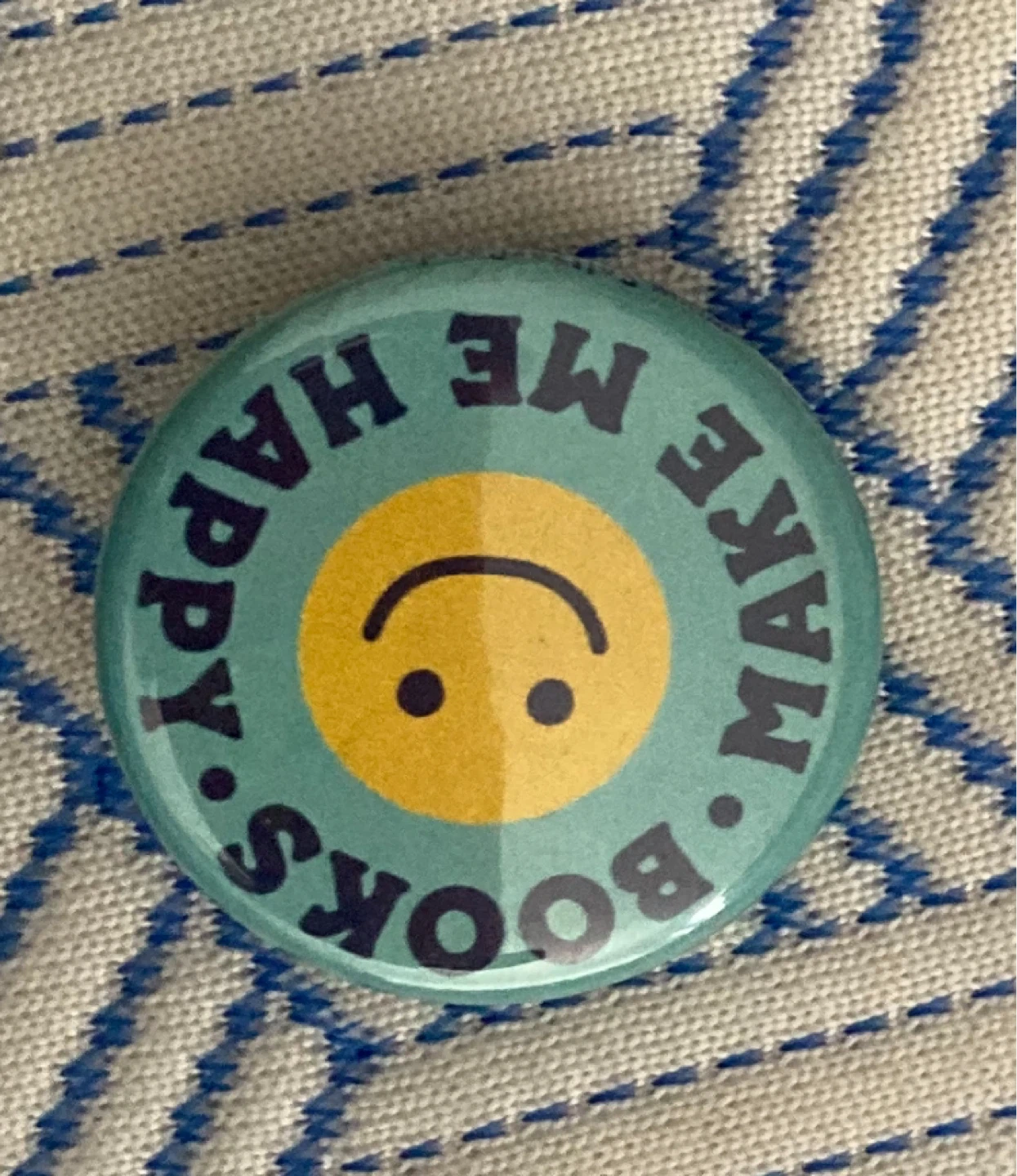 Books Make Me Happy Pin⚽️