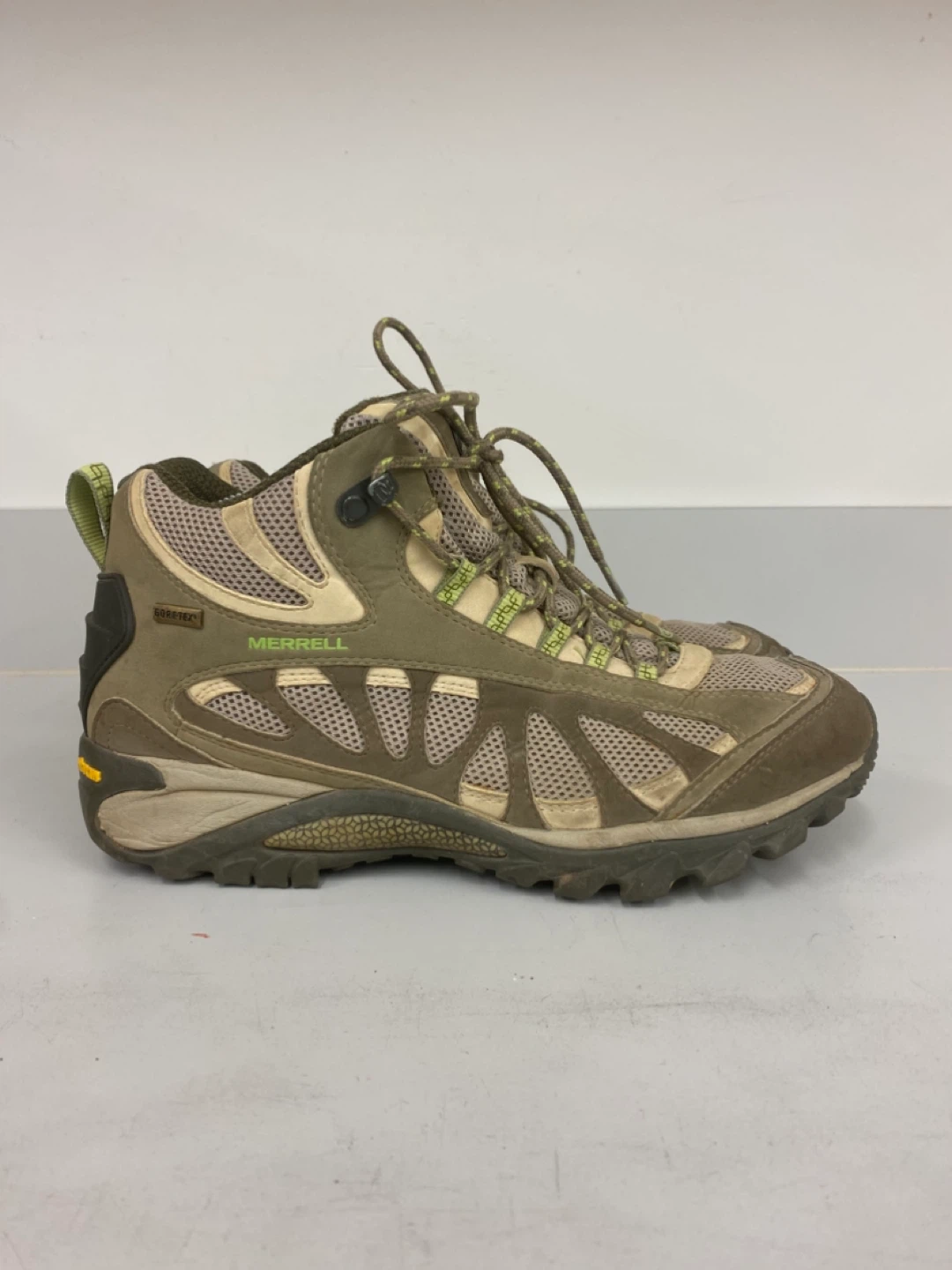 Merrell Gore-Tex Hiking Boots sz 10