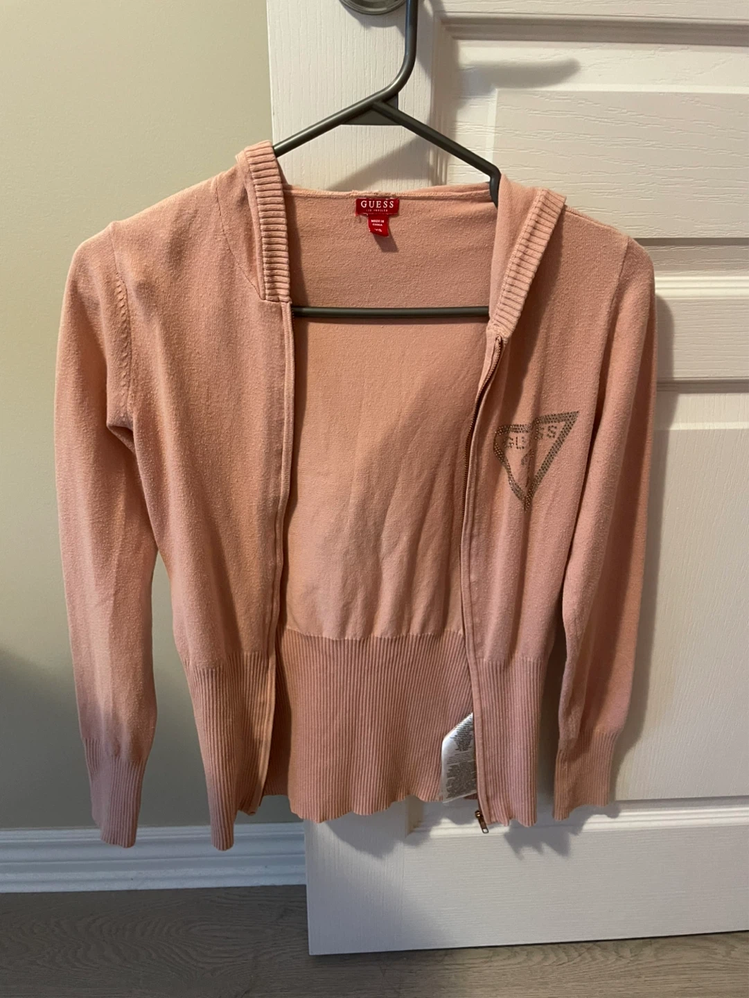 Guess Pink Zip-Up Cardigan ⚽