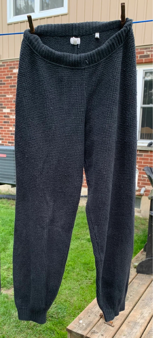 Aerie Black Knit Jogger Pants - Size XS ⚽️