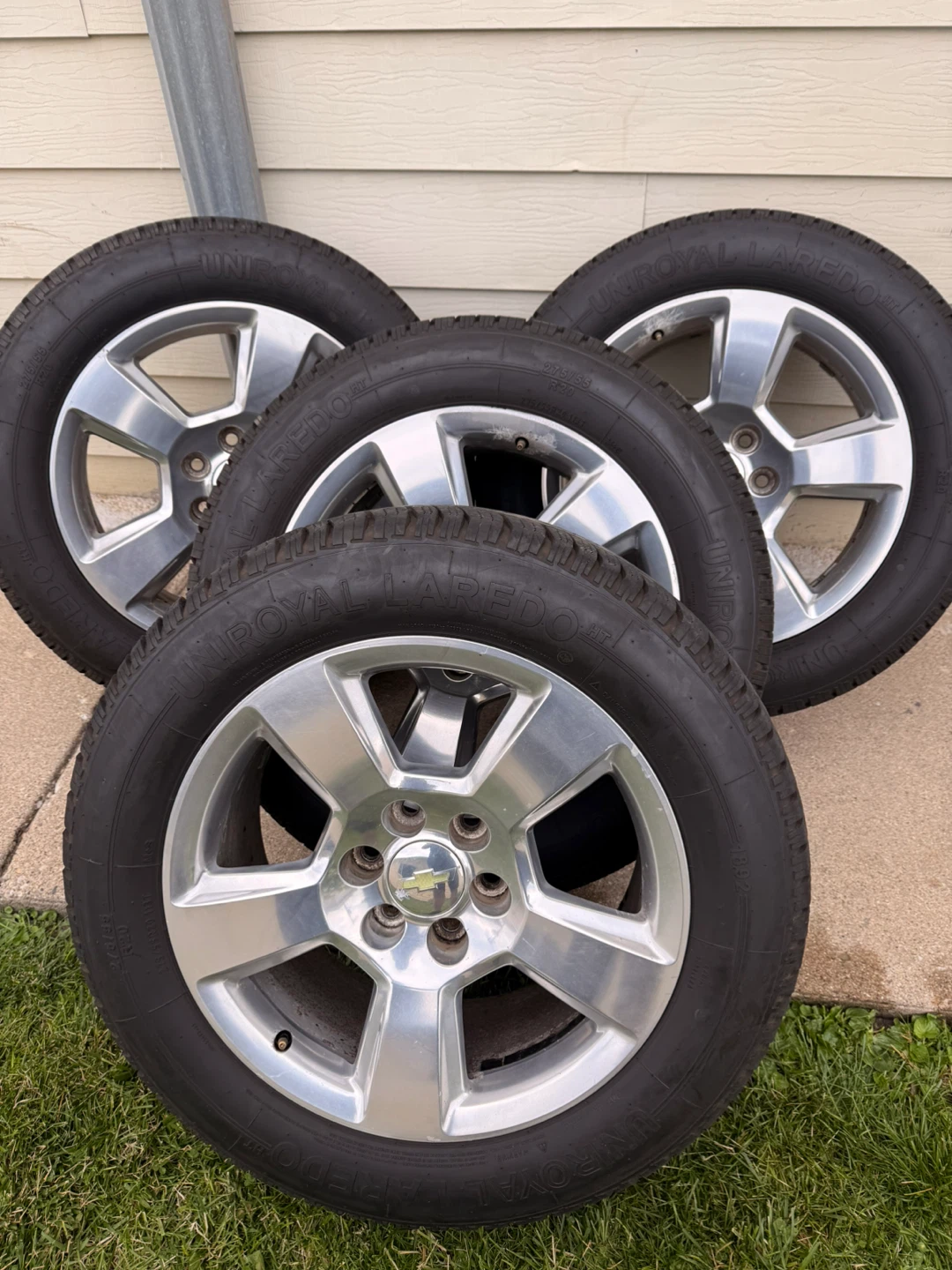 Uniroyal Laredo Tires with Chevrolet Rims Set of 4 - photo 3