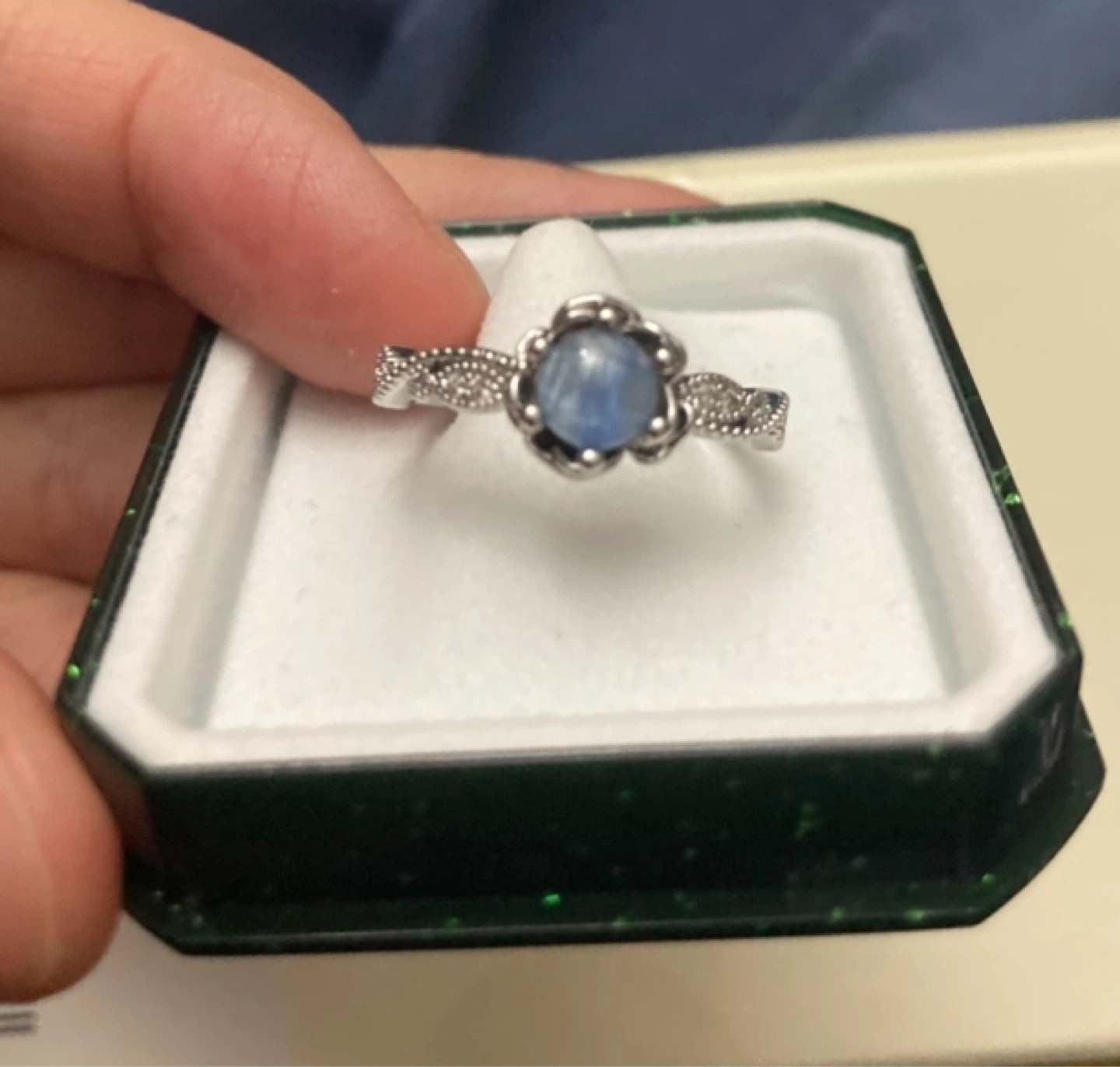 Silver Ring with Blue Stone⚽️