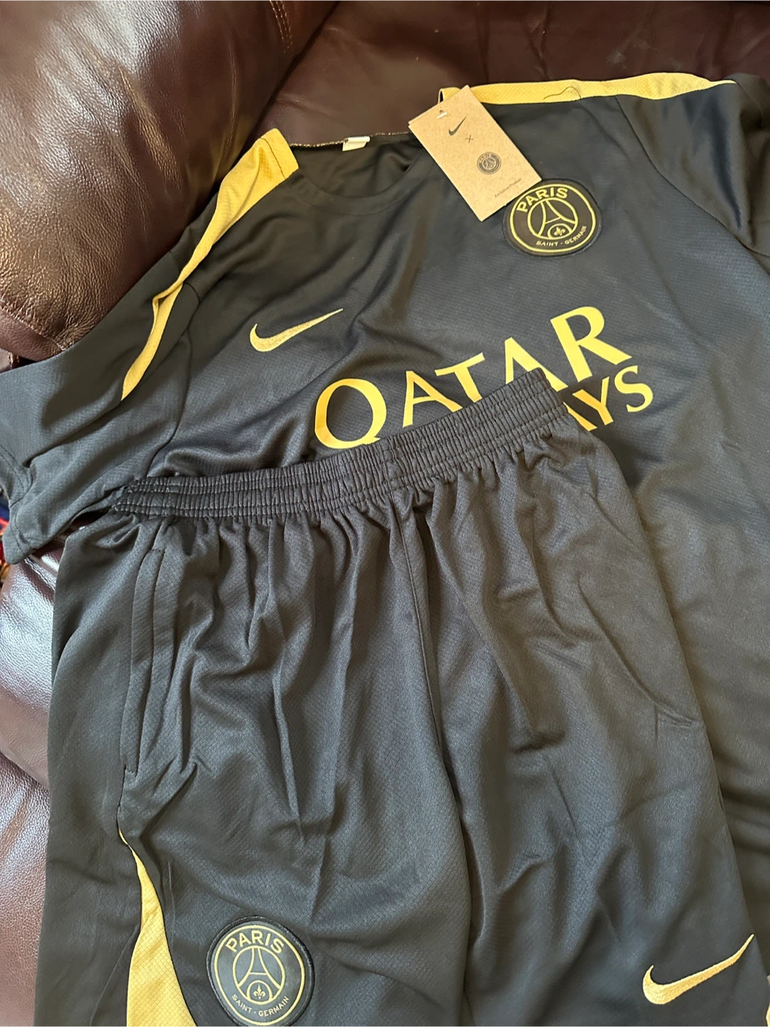 Nike Paris Saint-Germain Soccer Jersey & Shorts Set