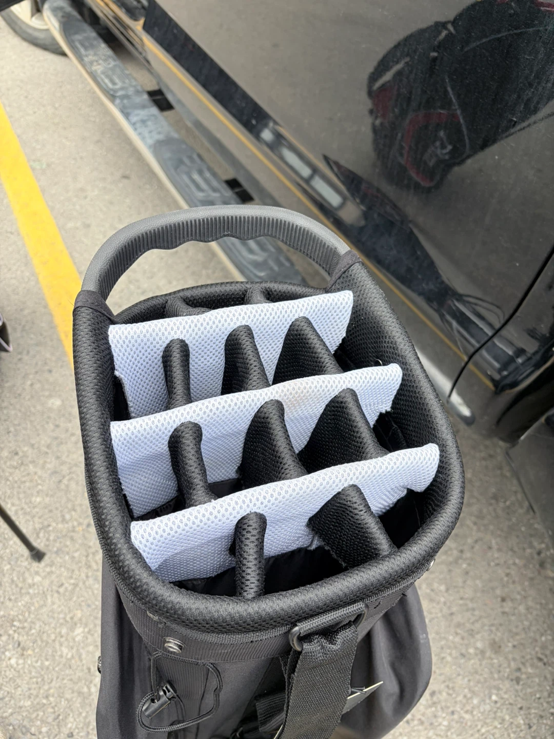 Brand new TaylorMade Golf Bag - photo 2
