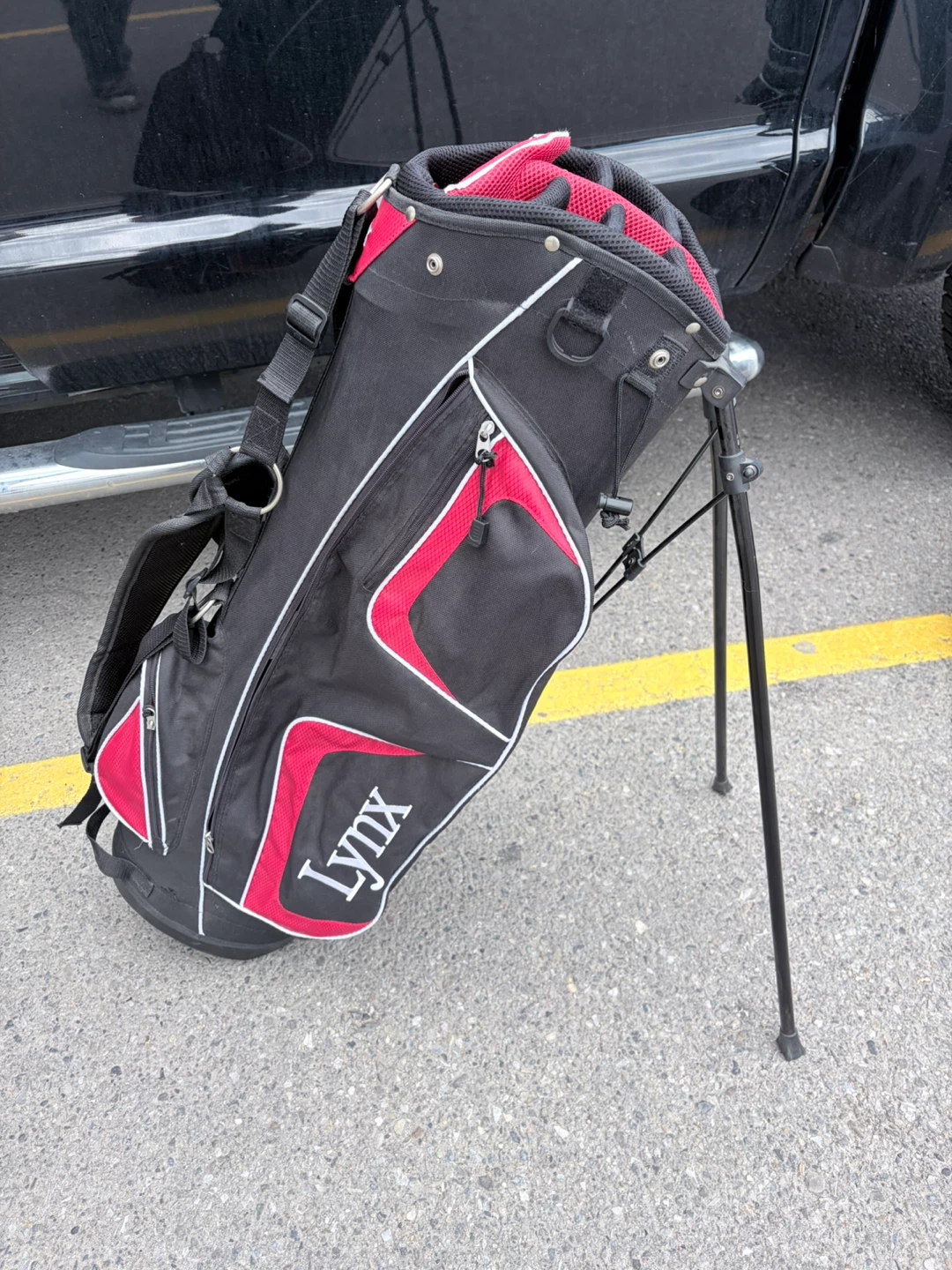 Brand new lynx  Golf Bag