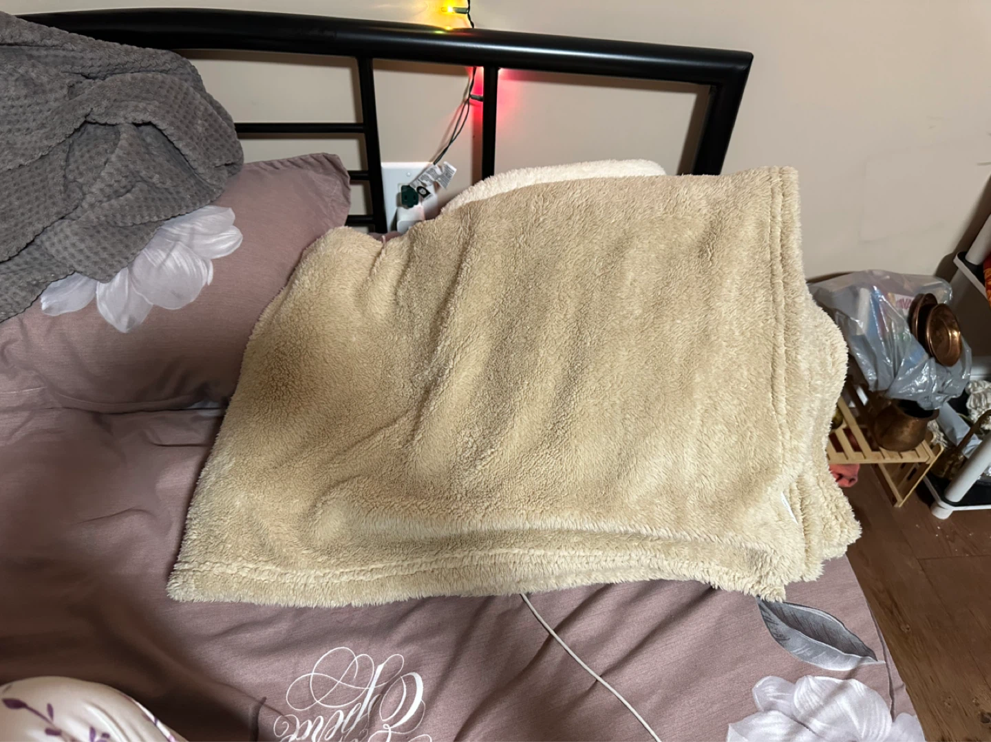 Set of two throw blankets - photo 2