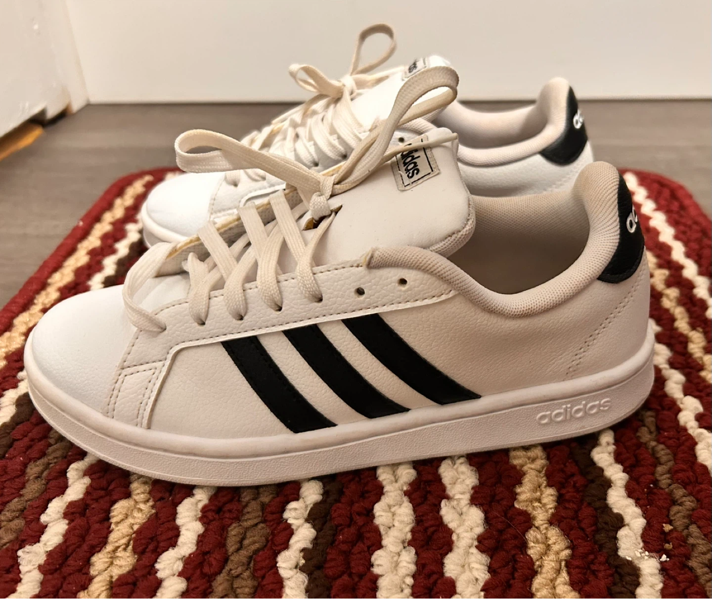 LIKE NEW Adidas Grand Court Sneakers - Women's 6.5 - photo 2