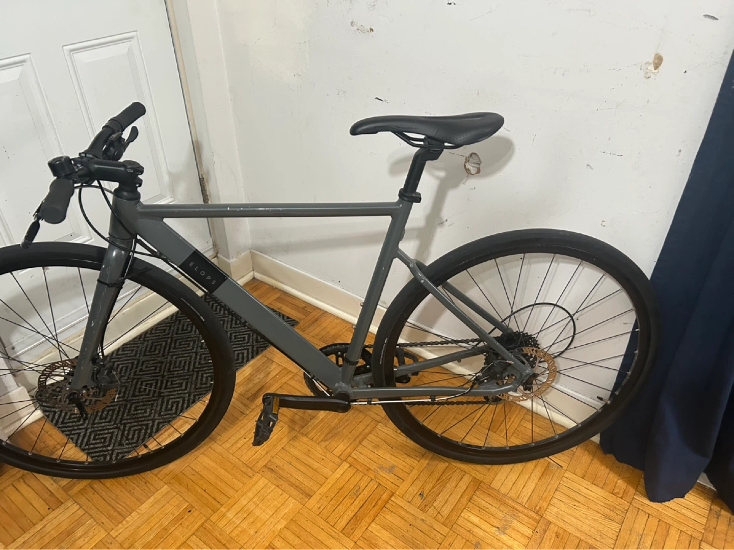 ELOPS Grey City Bike