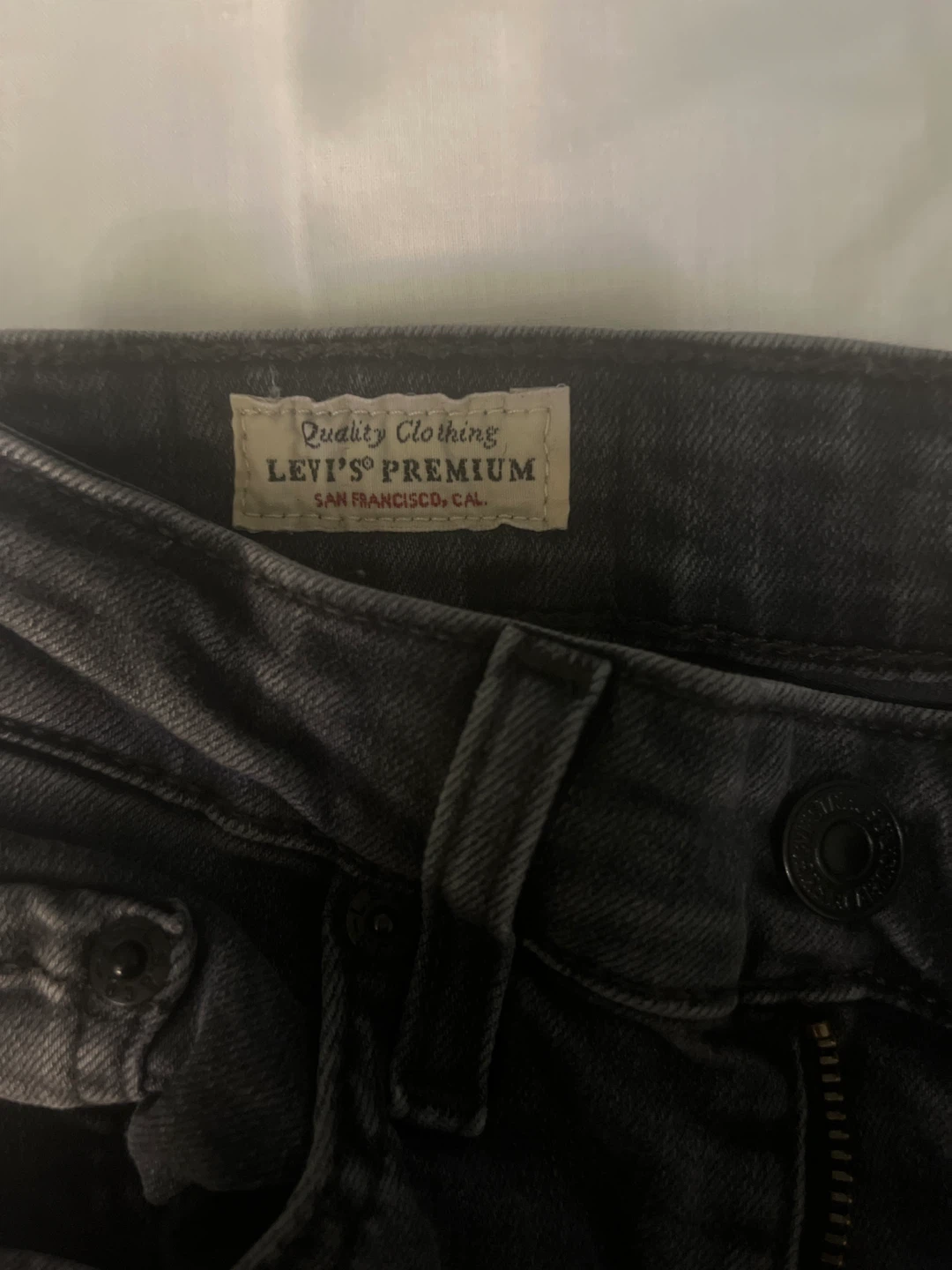 Levi's 721 High Rise Skinny Jeans Size 27 - photo 2