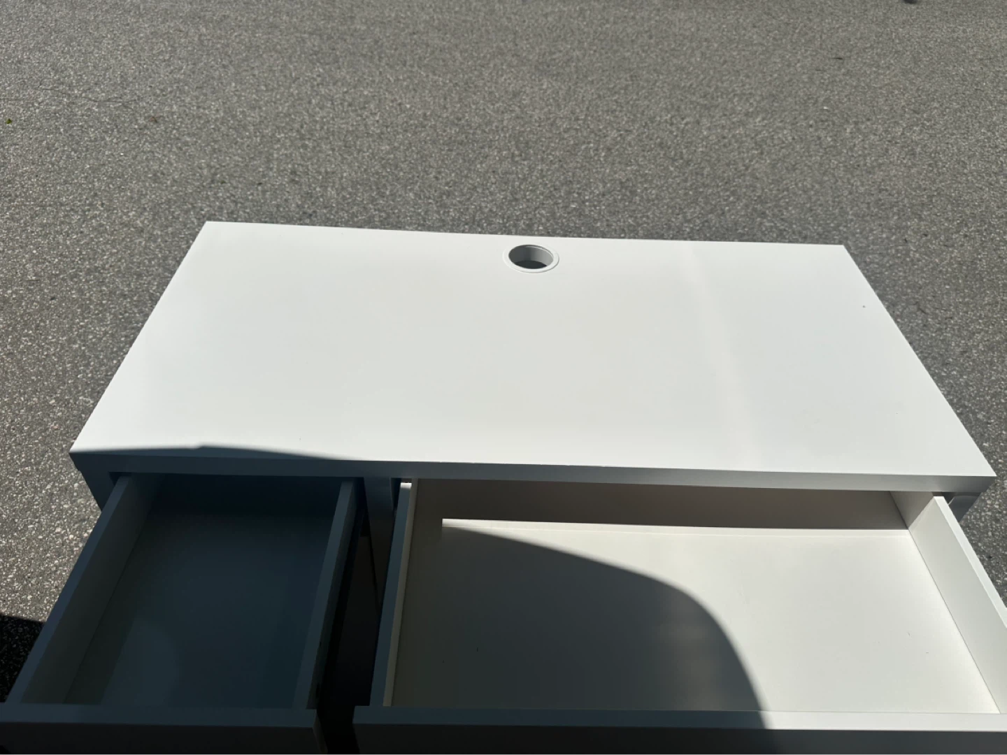 Ikea micke desk +free delivery - photo 4