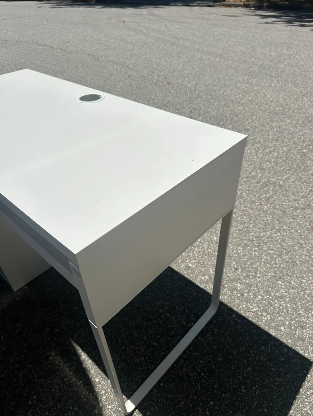Ikea micke desk +free delivery - photo 2