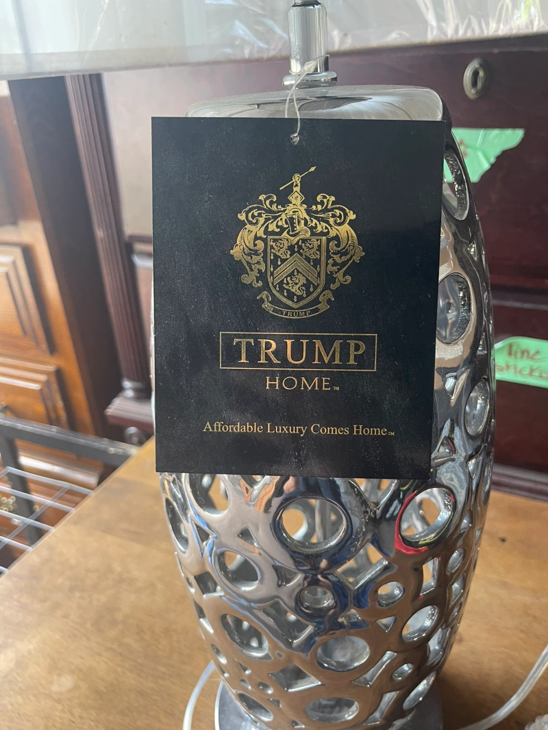 Trump Home Central Park Table Lamp - photo 5