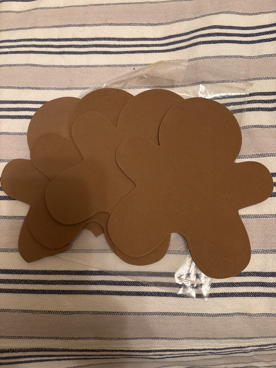 ⚽️Foam Gingerbread Men Cutouts - 4 left - photo 2