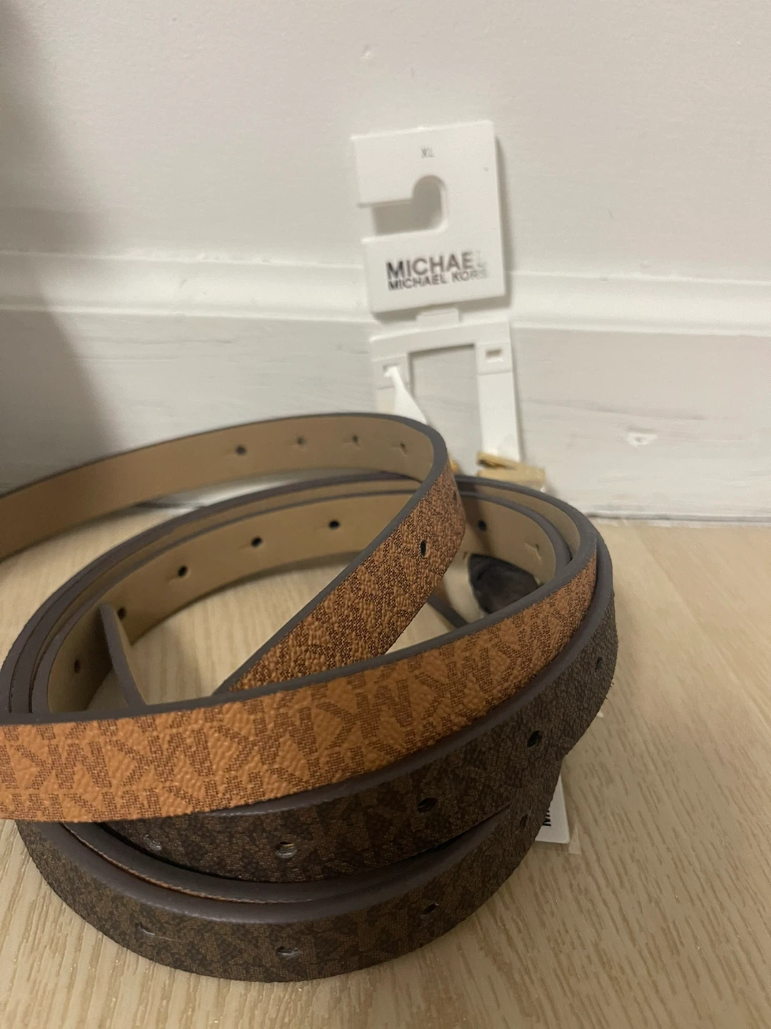 Michael Kors Logo Belts (2) - photo 5