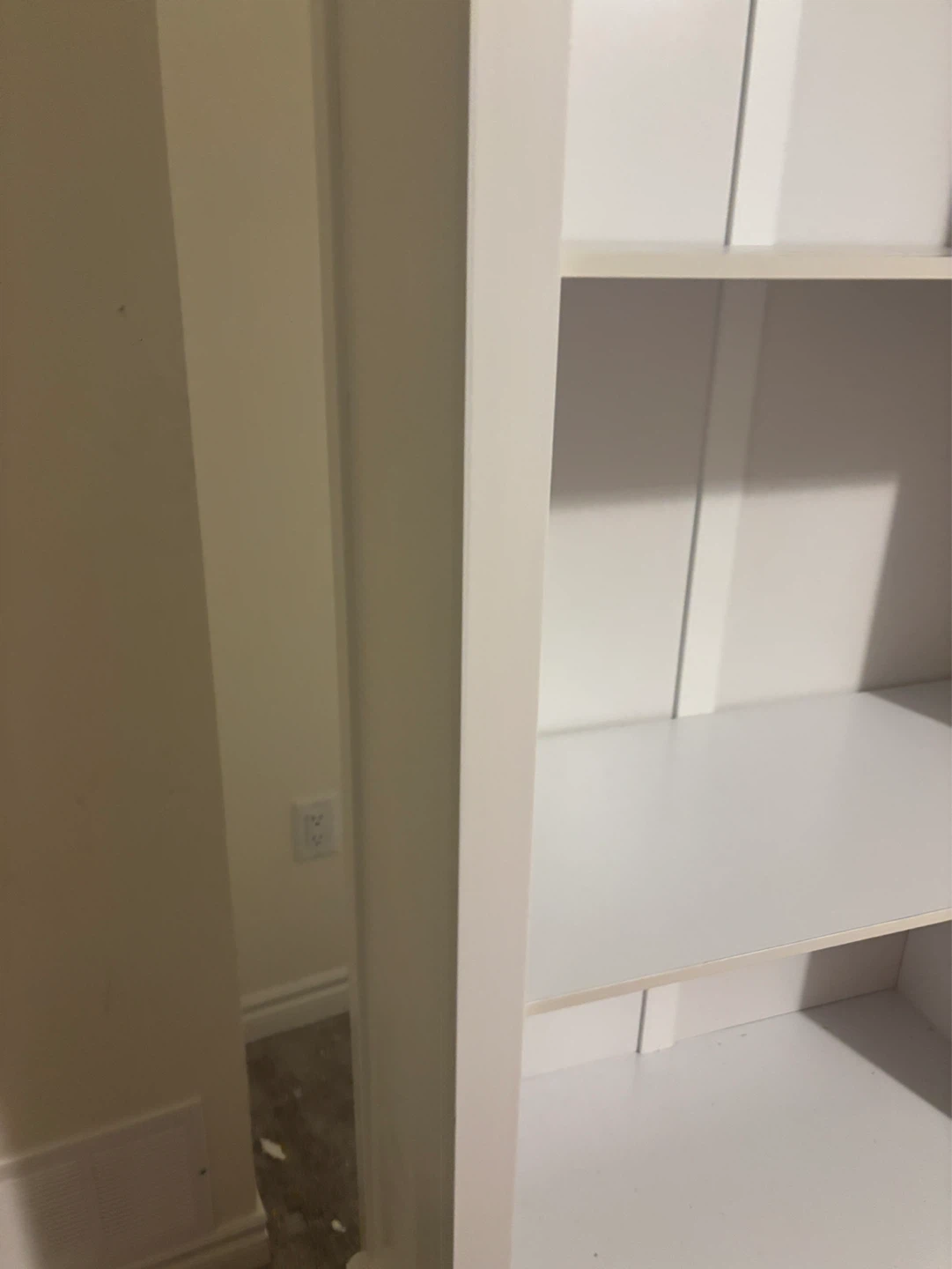 White Bookshelf with 4 Shelves - photo 4