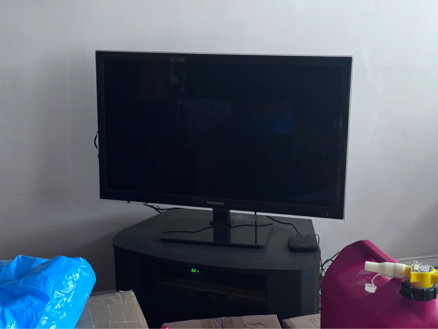 TV
