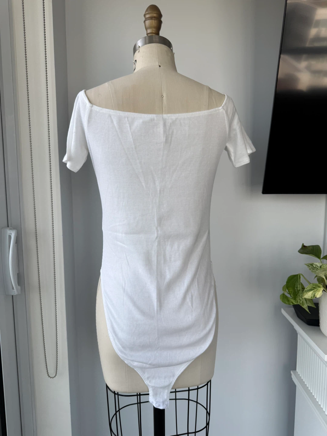 ⚽️H&M Ribbed Off-the-Shoulder Bodysuit size medium - photo 2