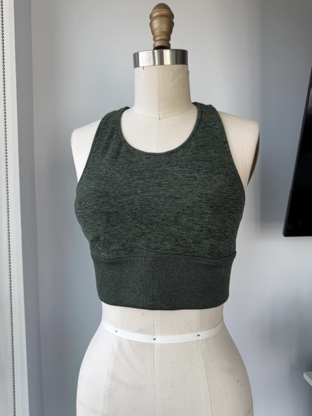 ⚽️ALO Yoga Sports Bra size medium