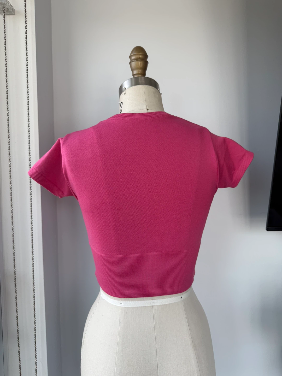 ⚽️ aerie Pink Cropped T-Shirt size xxs - photo 2