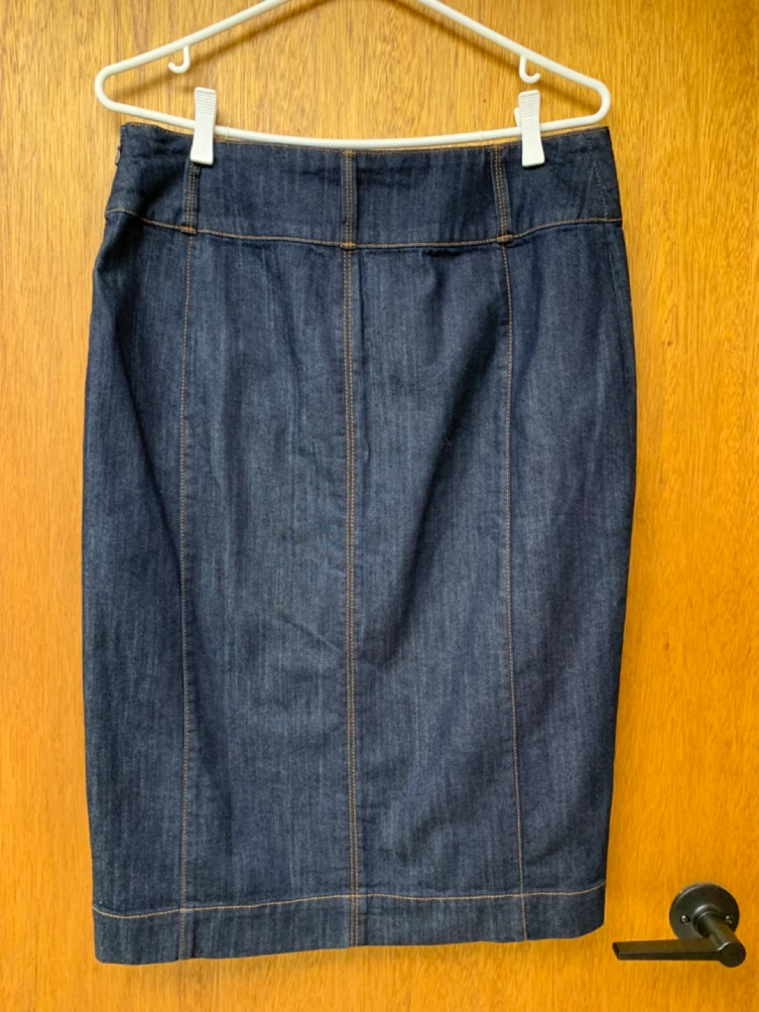 ⚽️ Dark Wash Denim Pencil Skirt - photo 3