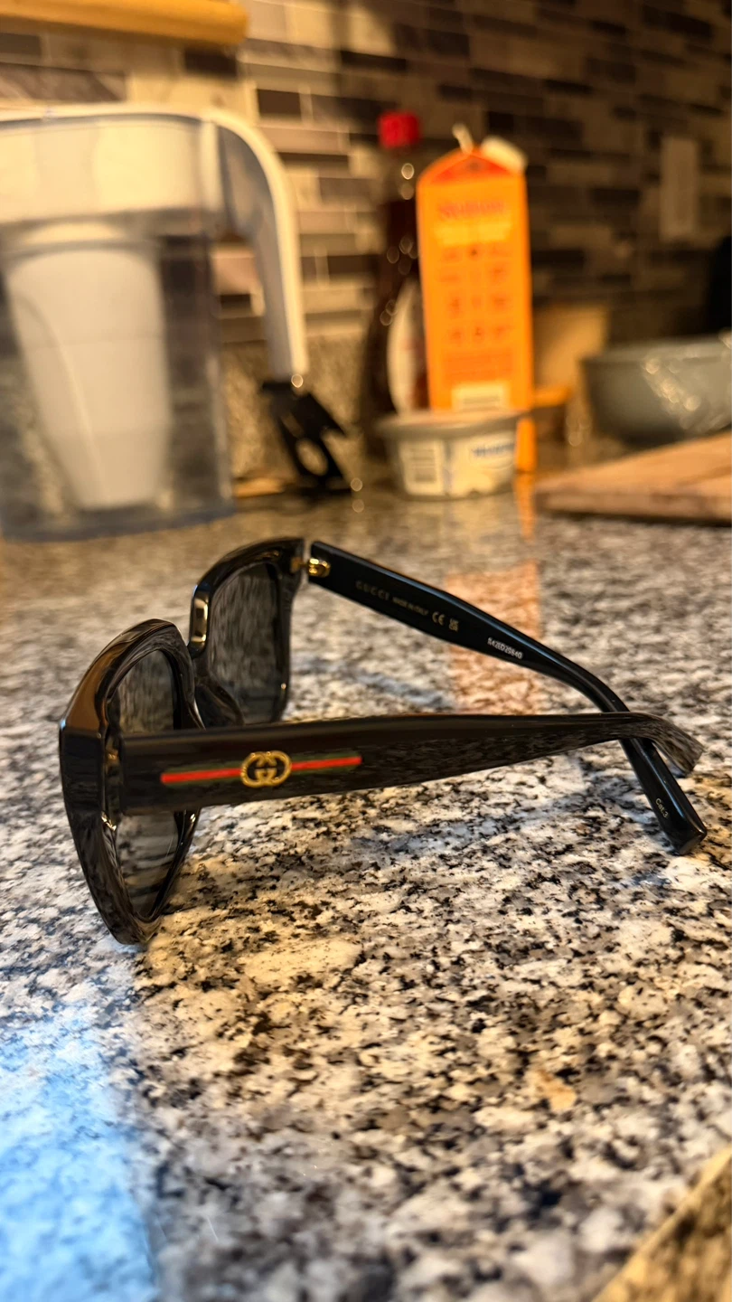 Gucci Sunglasses - photo 2