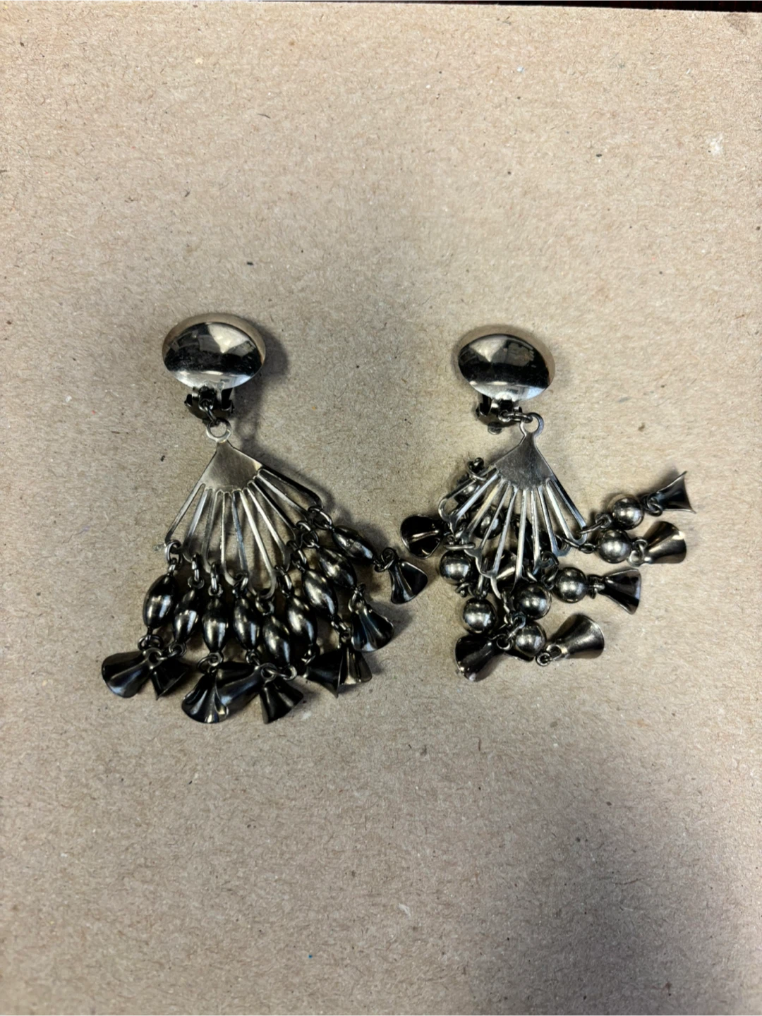 Assorted lot of dangle earrings - photo 3