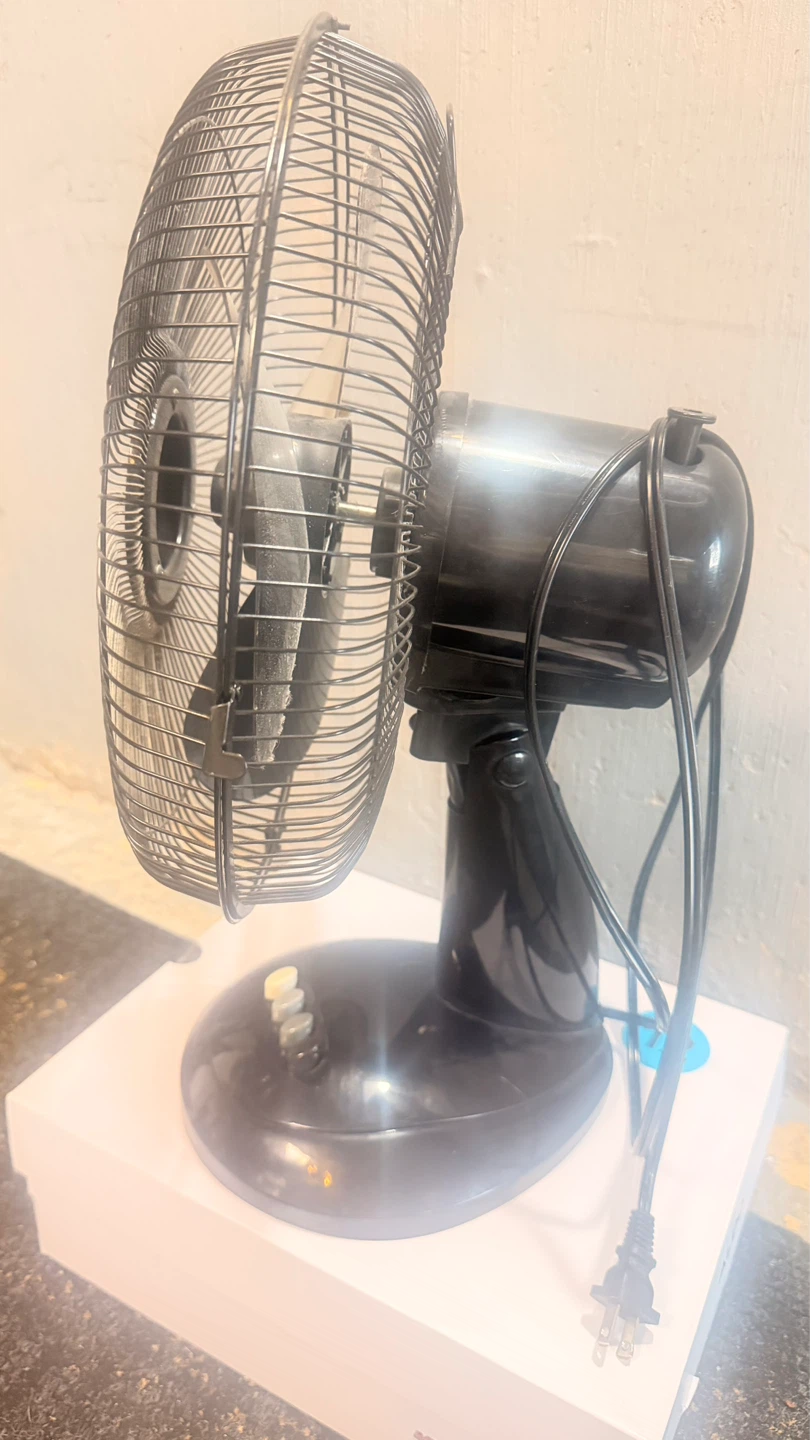 Ocean Breeze Desk Fan - photo 3