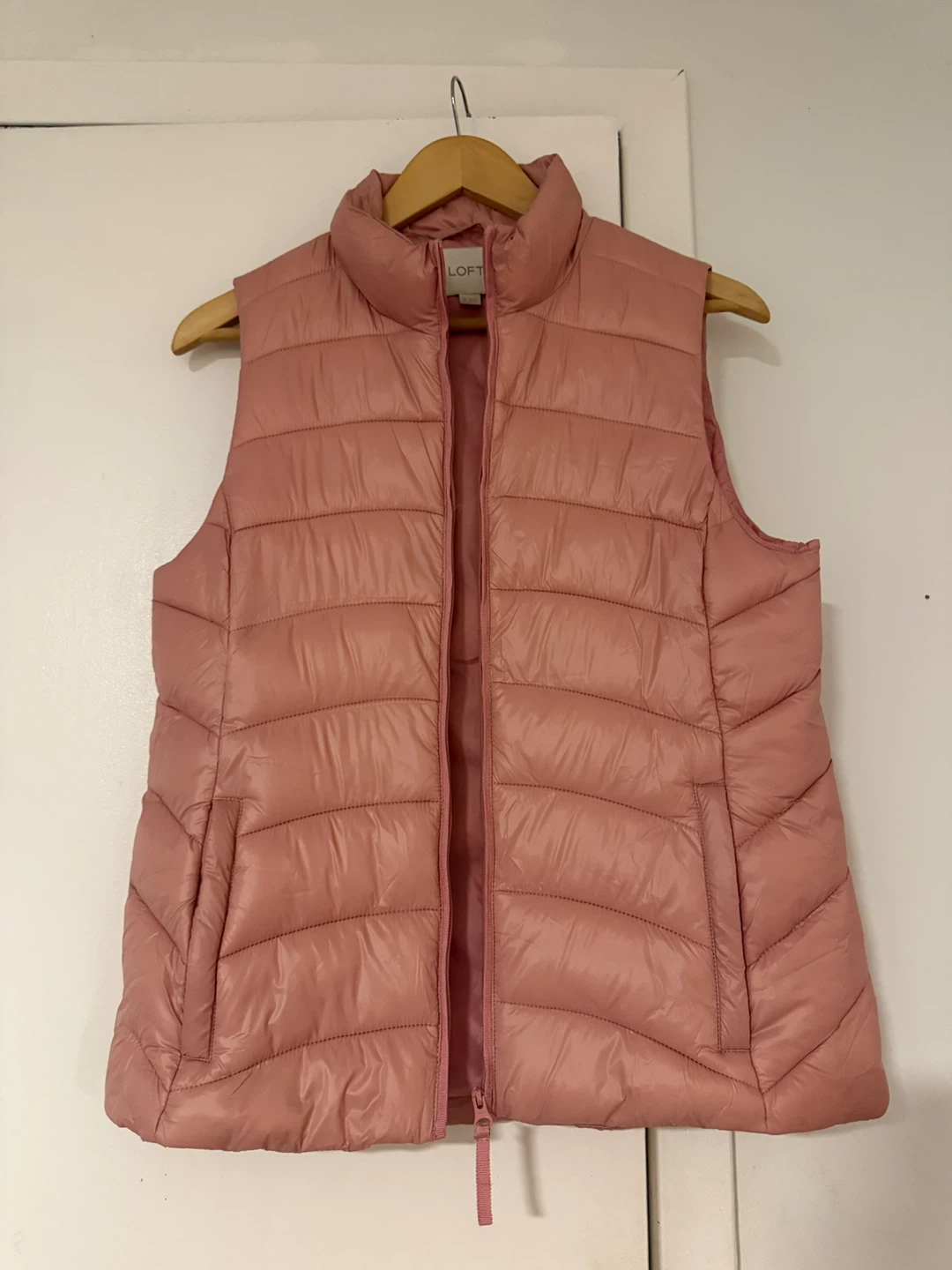 LOFT Pink Puffer Vest Size S