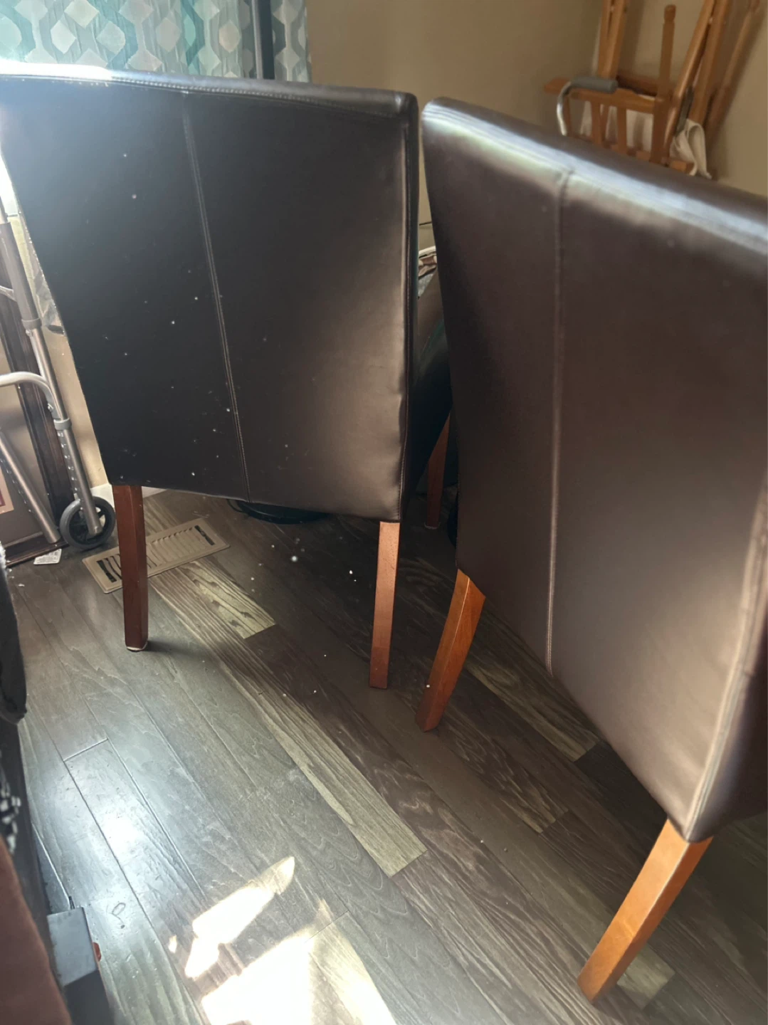 Leather Grayson arm chairs - photo 5