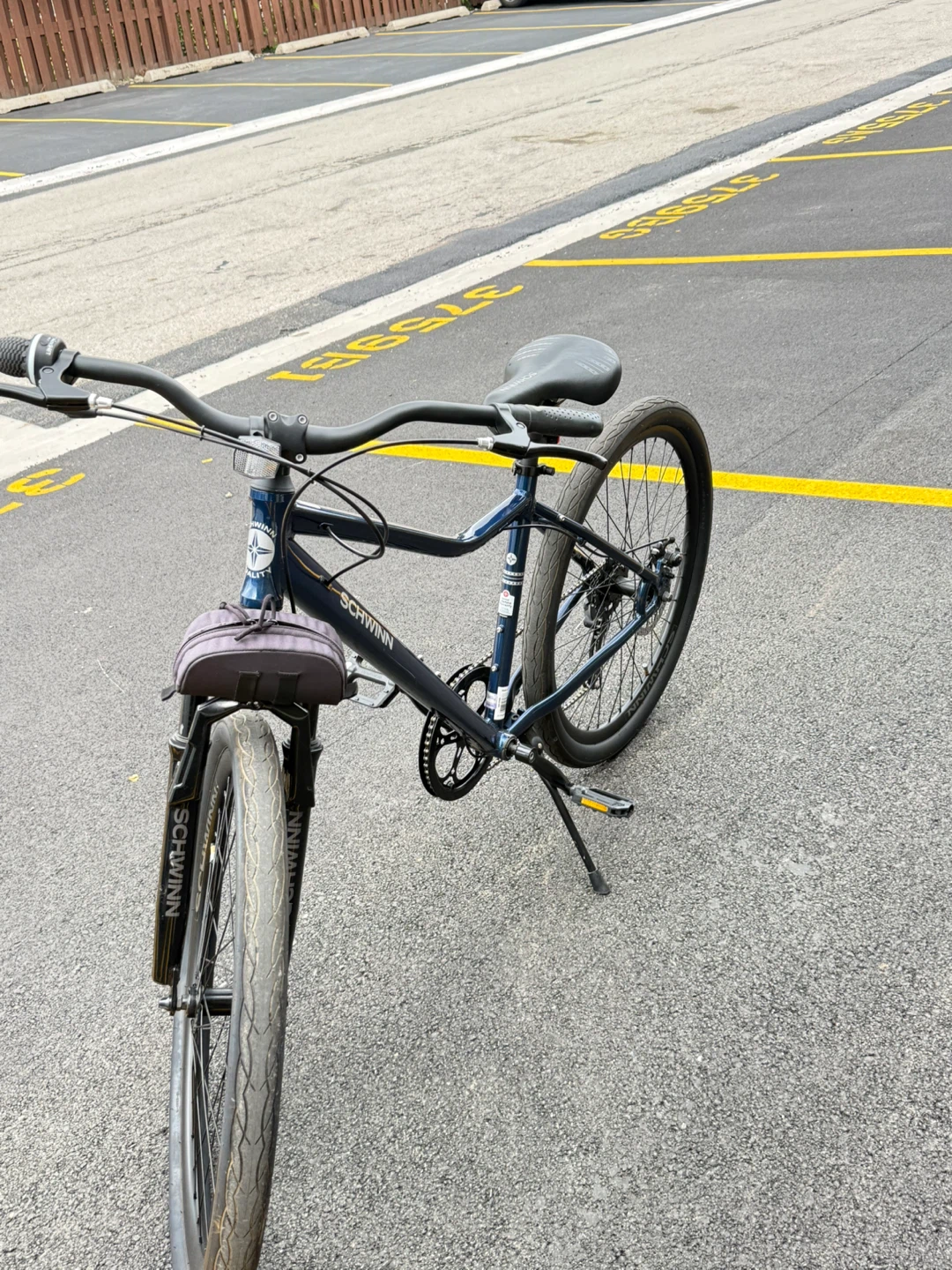 Schwinn Junction hybrid uban Cruiser Bike 27.5 M. - photo 5
