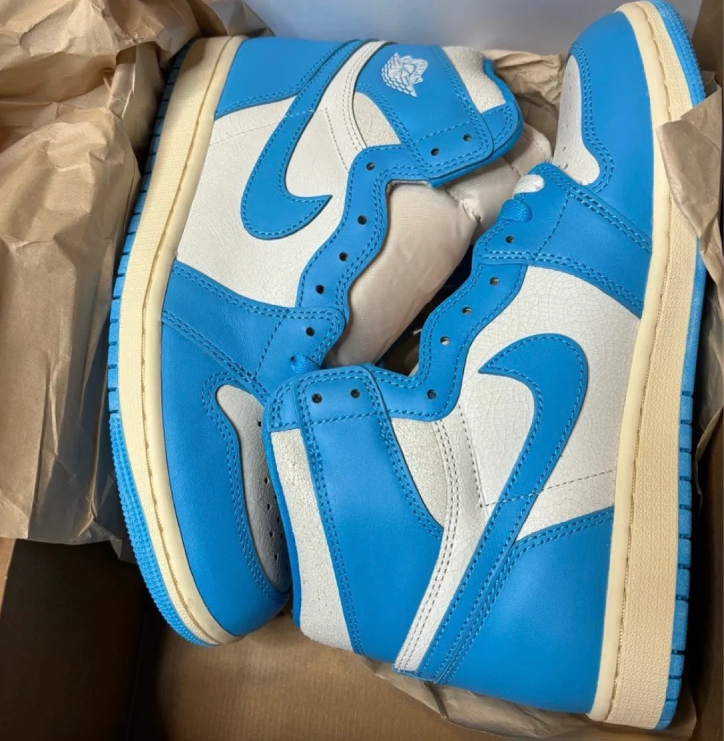 Air Jordan Unc Reimagine Sneakers