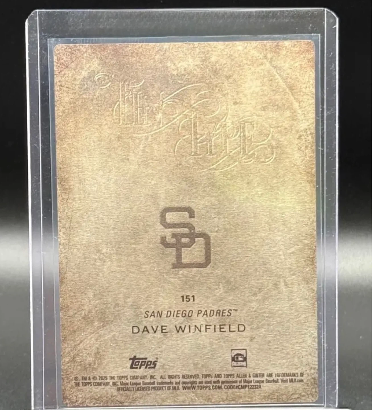 2023 Topps Dave Winfield San Diego Padres Baseball Card - photo 2