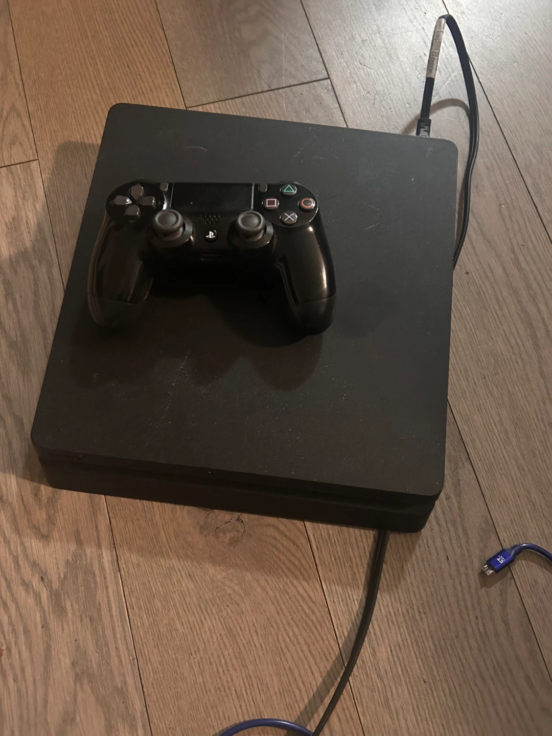 Sony PlayStation 4 Slim Console