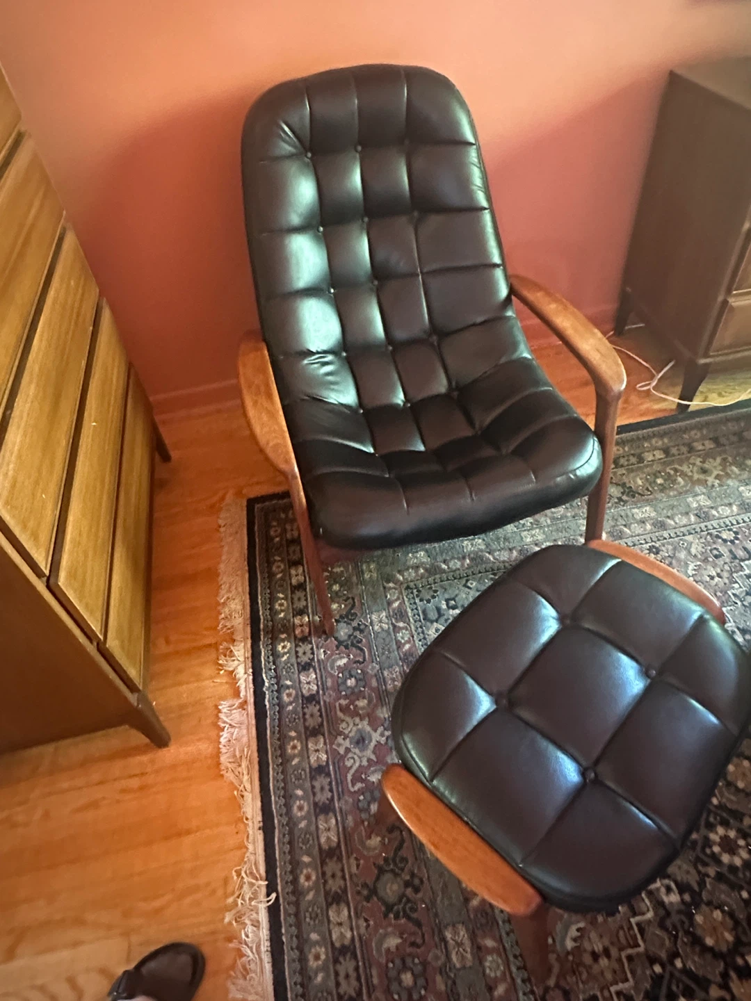 ICONIC MCM R. HUBER SCOOP CHAIR