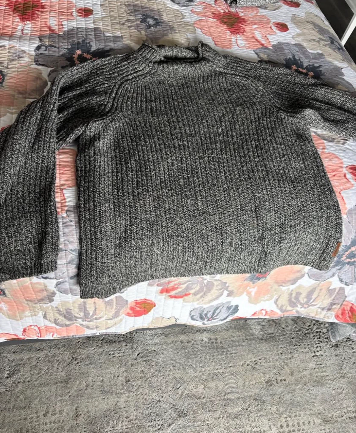Men’s large sweaters $40 EACH - photo 2