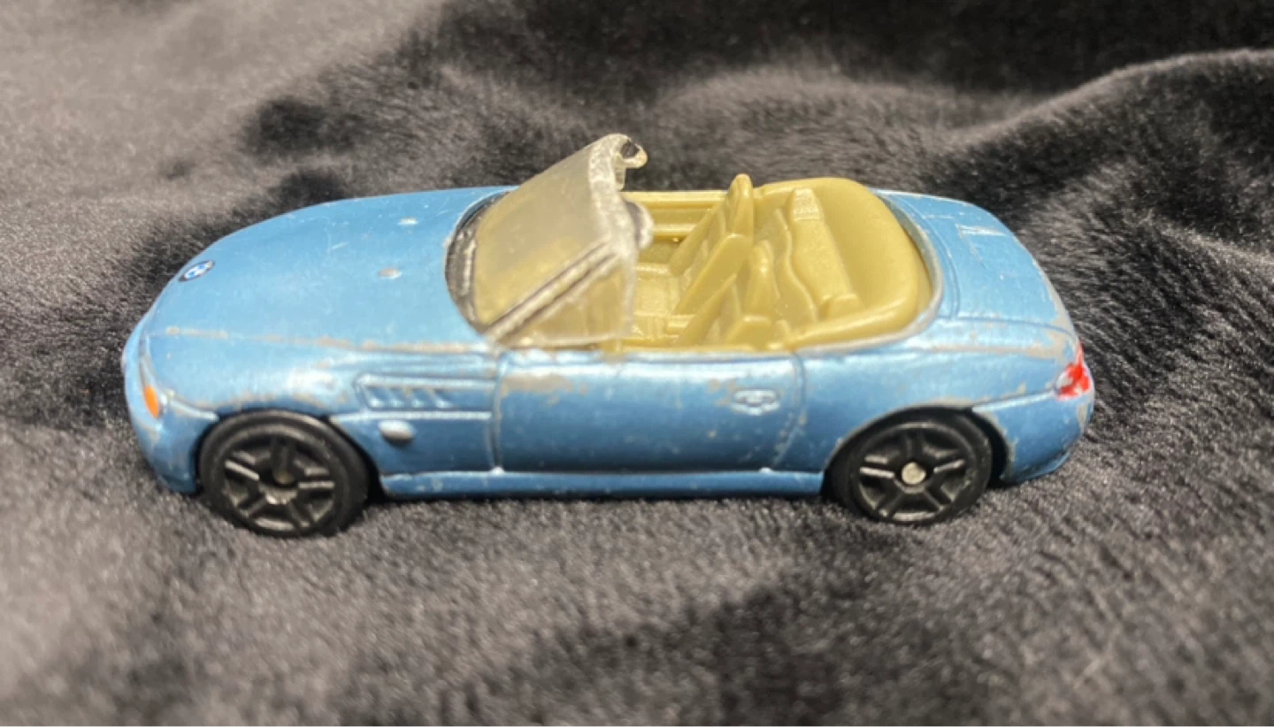 ⚽️ Lot of 3 Vintage Diecast Toy Cars 1:64 Scale - photo 4