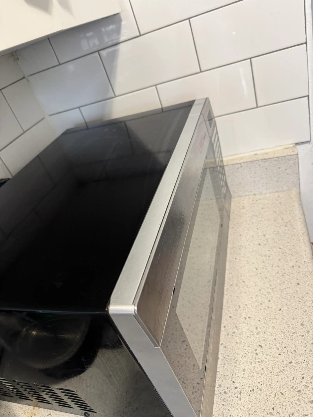 Microwave - photo 4