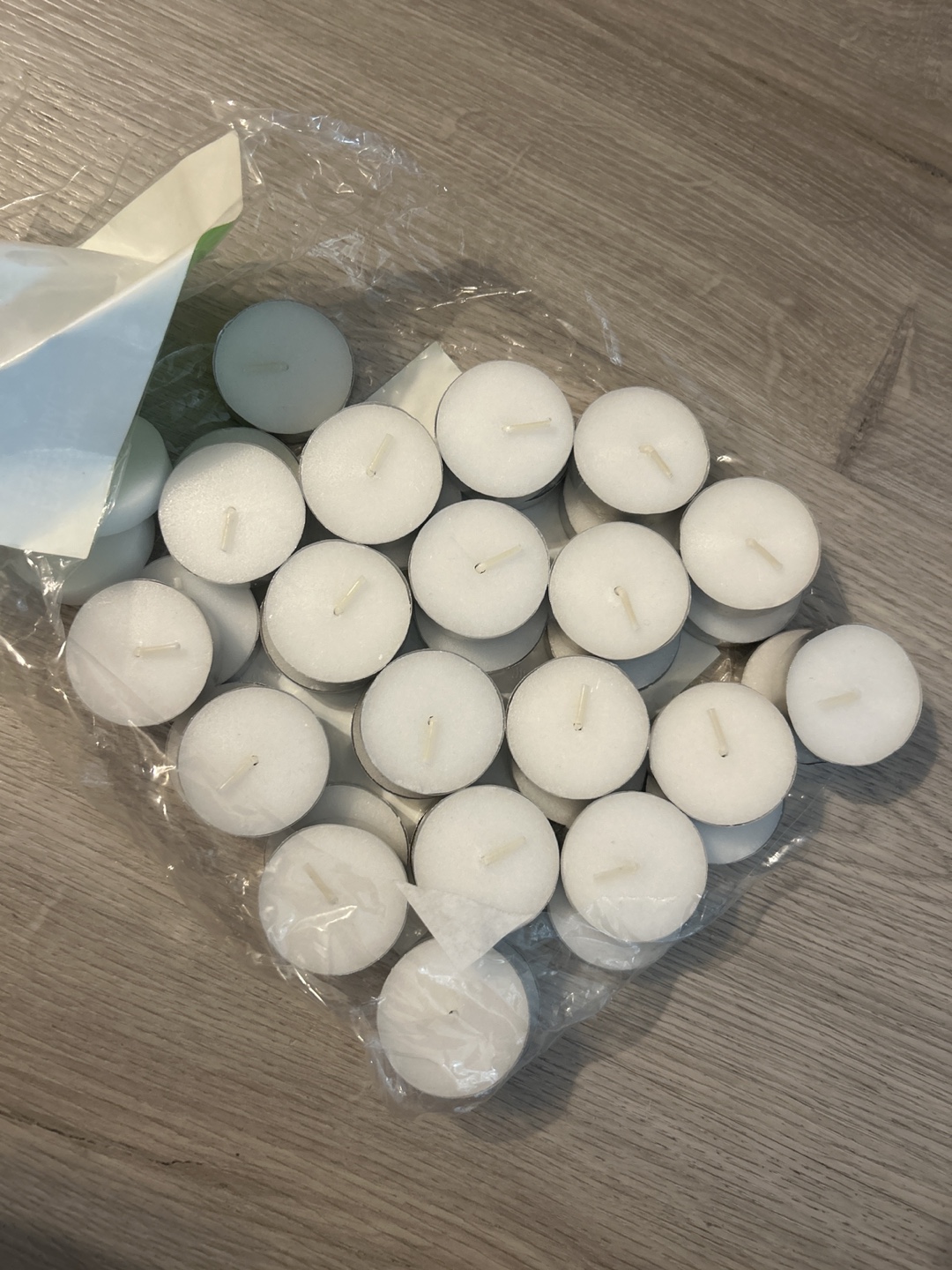 Everyday Essentials Unscented Tealights/candles